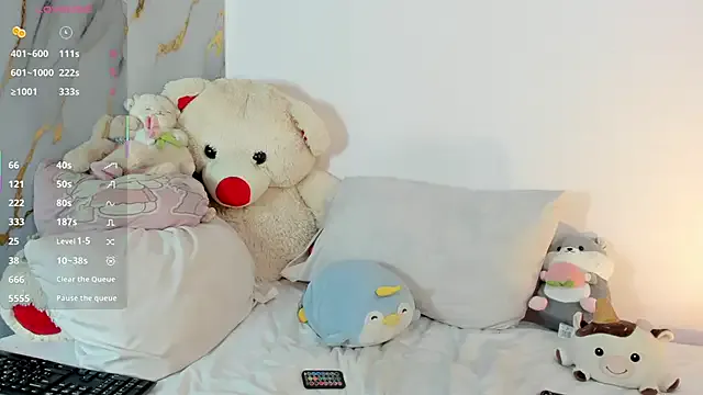 aimi-bb – webcam model profile photo Image 10