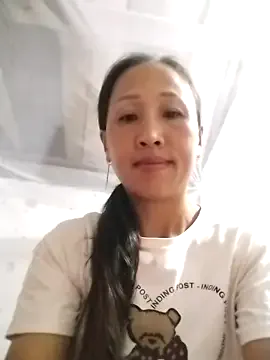 Nonchan_ – webcam model profile photo Image 17