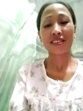 Nonchan_ – webcam model profile photo Image 3