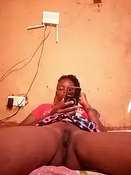 Nonchan_ – webcam model profile photo Image 10