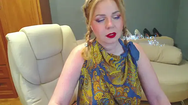 seraphine23 – webcam model profile photo Image 7