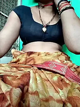 roouse – webcam model profile photo Image 11