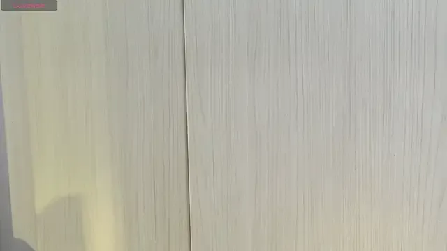 Nonchan_ – webcam model profile photo Image 2