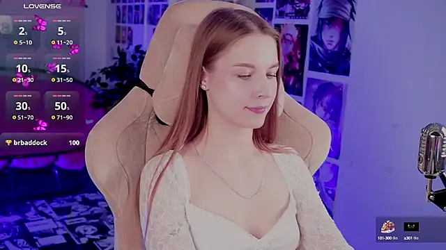 Brilliant-Kiss – webcam model profile photo Image 13