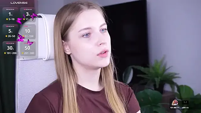 Brilliant-Kiss – webcam model profile photo Image 9