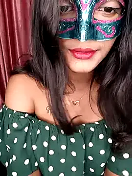 seraphine23 – webcam model profile photo Image 5