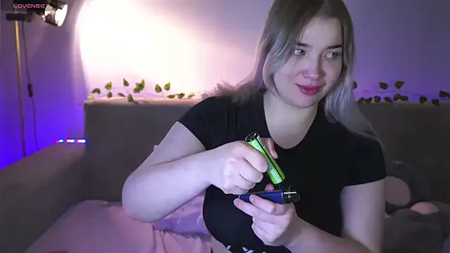 CuteSharloti Image 11