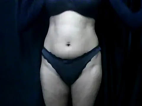 Nonchan_ – webcam model profile photo Image 2