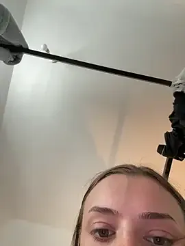 SophiaRyder – webcam model profile photo Image 2