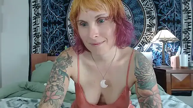 Humsafa-13 – webcam model profile photo Image 12