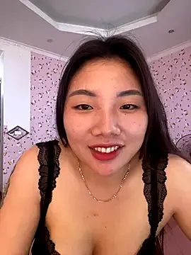 oxo_yuna_oxo – webcam model profile photo Image 16