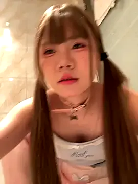 _chanMOMO_ – webcam model profile photo Image 4