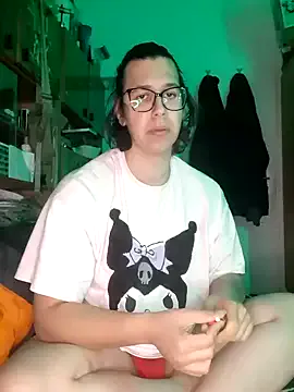 Yui-Ch – webcam model profile photo Image 9