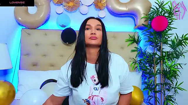 ThelmaJusto – webcam model profile photo Image 18