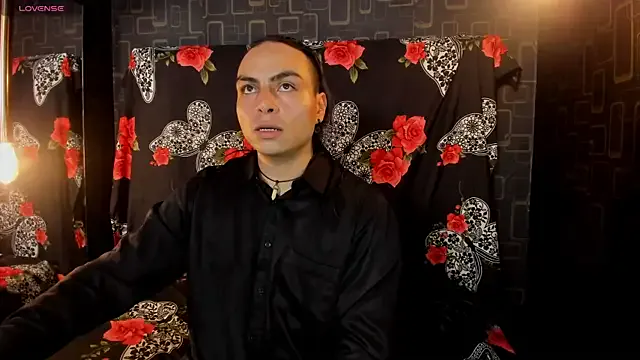 Helena_Karel – webcam model profile photo Image 12