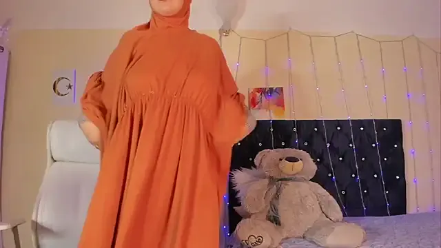 Garima_G – webcam model profile photo Image 14