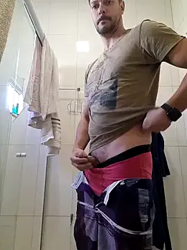 NATINATU252525 – webcam model profile photo Image 11