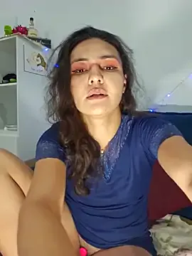 winter11 – webcam model profile photo Image 2
