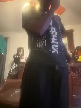 koreanboy2341 – webcam model profile photo Image 2