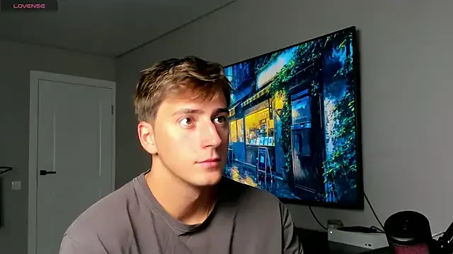  – webcam model profile photo Image 8