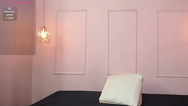 Nonchan_ – webcam model profile photo Image 16