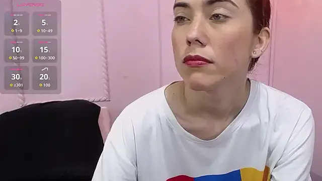 Nonchan_ – webcam model profile photo Image 8