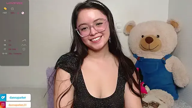 Mia--meow – webcam model profile photo Image 2