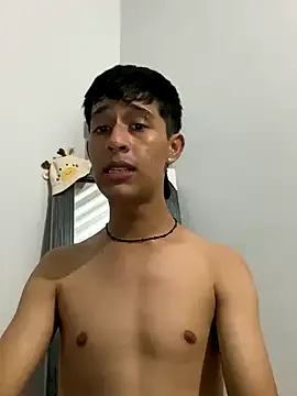 winter11 – webcam model profile photo Image 4