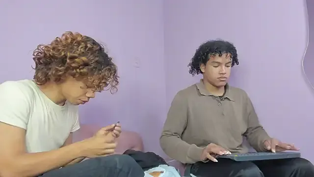 Nonchan_ – webcam model profile photo Image 6