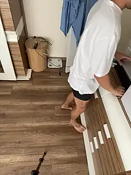 FroggyAnna – webcam model profile photo Image 7