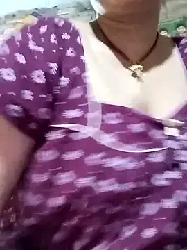 Darling8008 – webcam model profile photo