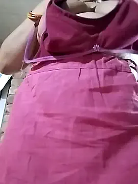 Megu_Melon – webcam model profile photo Image 11