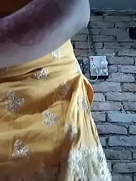 Megu_Melon – webcam model profile photo Image 16