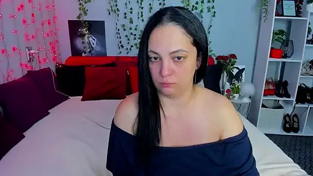 laysfregd2025 – webcam model profile photo Image 10