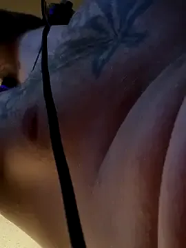 -EdisonThomas- – webcam model profile photo Image 18