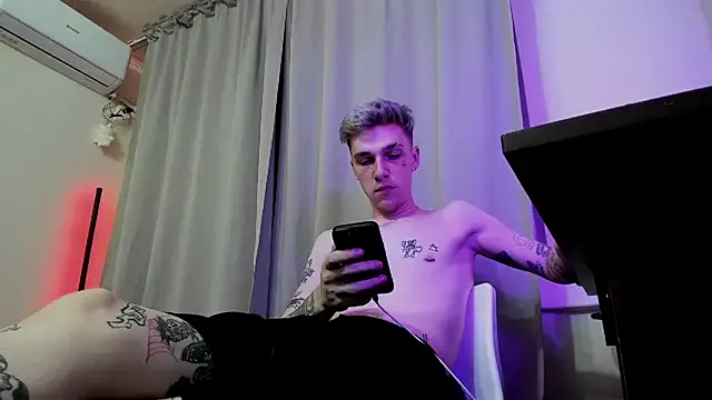 davesinner on FreeCamNet