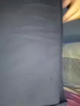 JamesDreams – webcam model profile photo Image 4