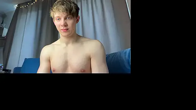  – webcam model profile photo Image 5