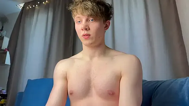  – webcam model profile photo Image 6