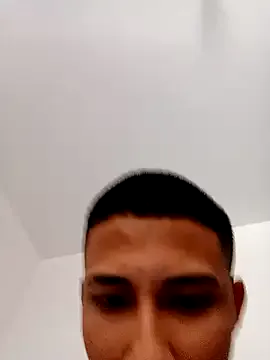  – webcam model profile photo Image 6