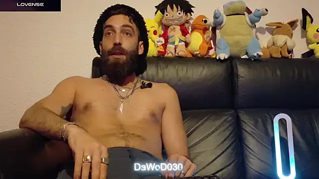  – webcam model profile photo Image 11