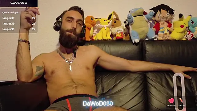  – webcam model profile photo Image 15