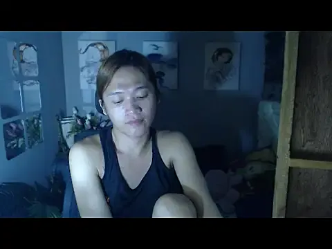  – webcam model profile photo Image 3