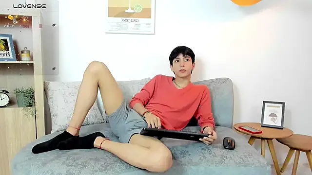  – webcam model profile photo Image 2
