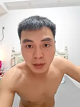  – webcam model profile photo Image 2