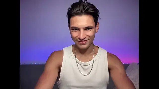 FragrantWind5 – webcam model profile photo Image 12