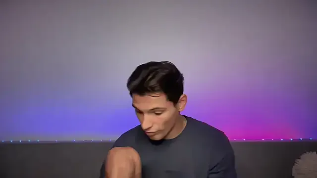 FragrantWind5 – webcam model profile photo Image 15