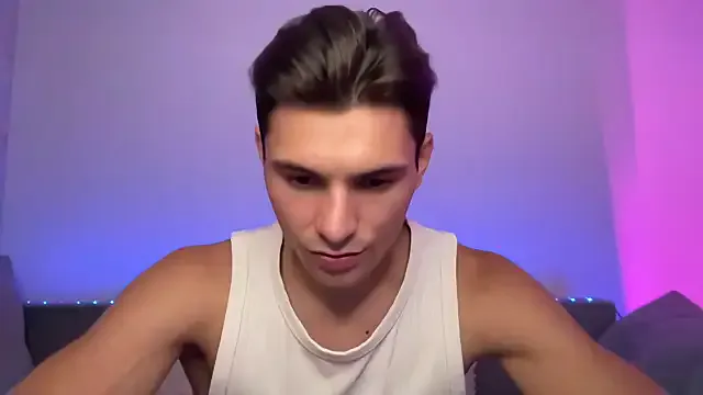 FragrantWind5 – webcam model profile photo Image 5