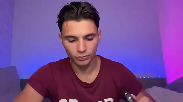 FragrantWind5 – webcam model profile photo Image 6