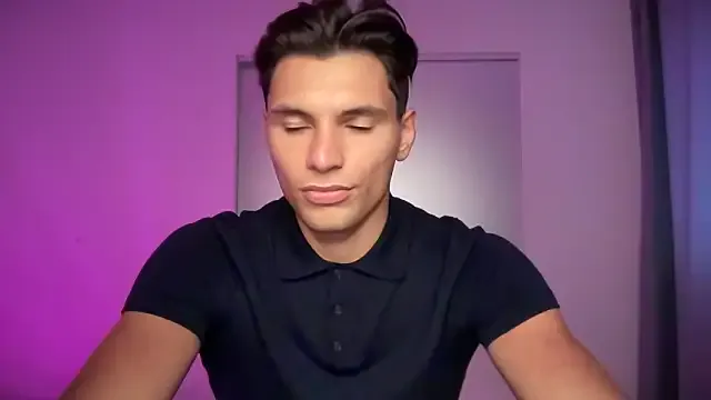 FragrantWind5 – webcam model profile photo Image 8